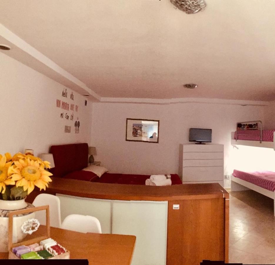 Monolocale Alcyone Apartment Francavilla Al Mare Bagian luar foto